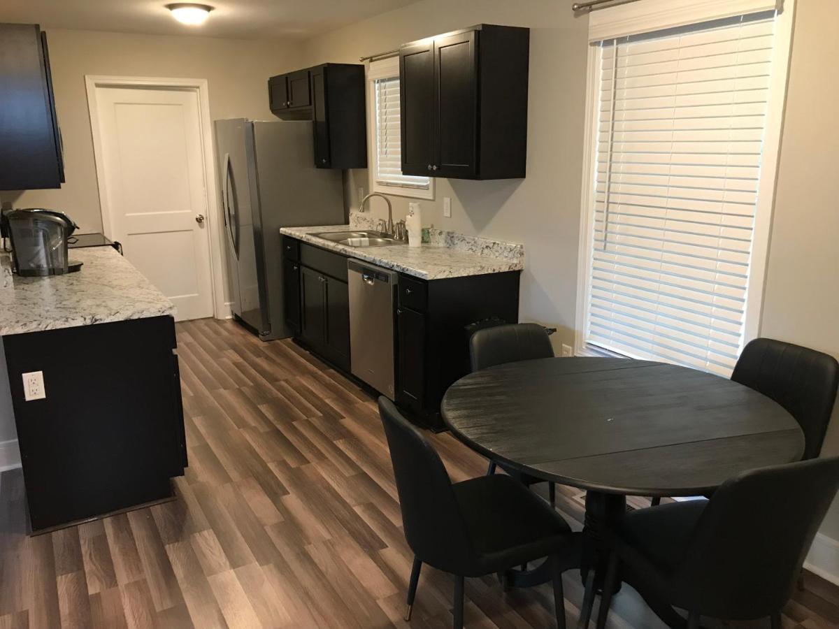 Brand New 3 Bedroom 2 Bath Home Huntsville Exterior photo